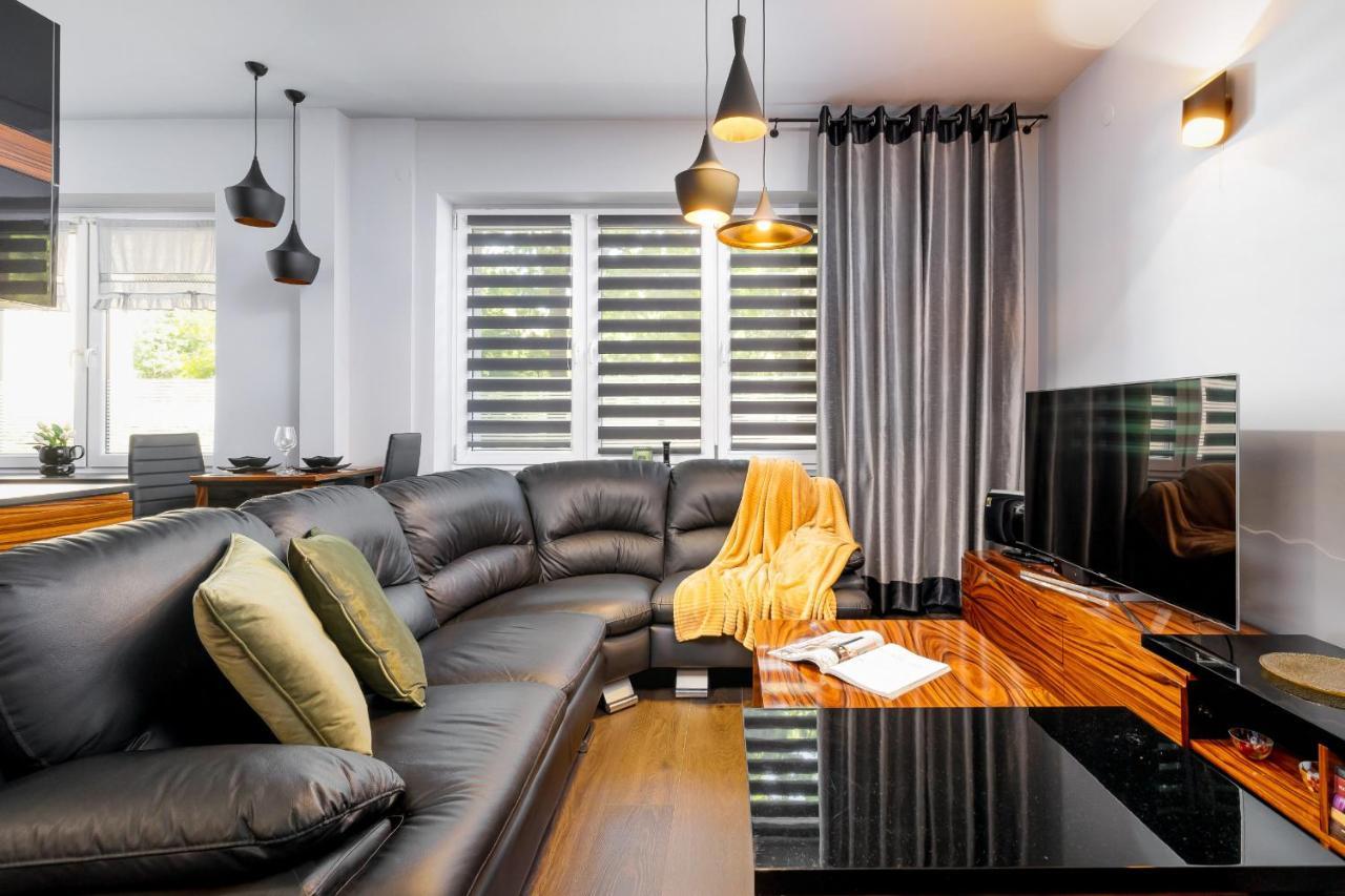Stylish Korfantego Apartment Next To Spodek By Noclegi Renters كاتوفيتسه المظهر الخارجي الصورة